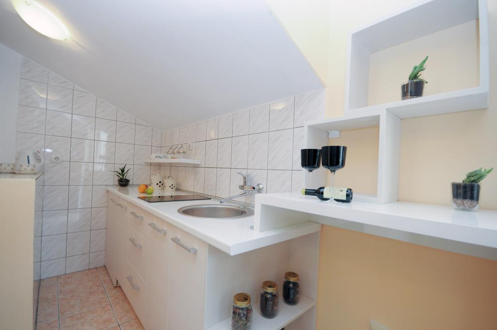 Budva Inn Guest House ห้อง รูปภาพ